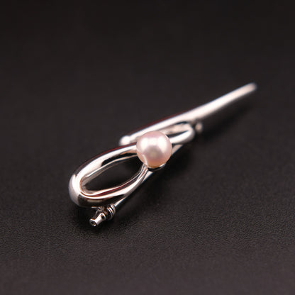 ❤️ Tasaki Akoya Pearl Brooch – Sculptural Silver Ribbon Design