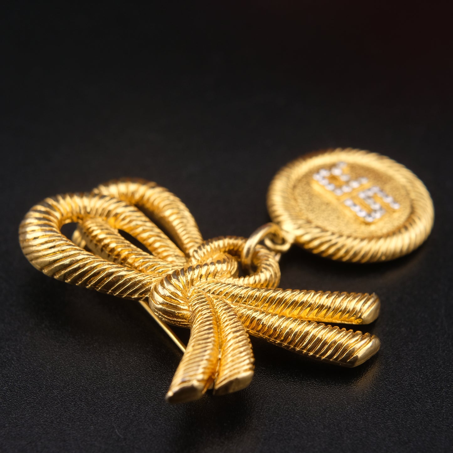 ❤️ Sonia Rykiel Bow Medallion Brooch – Gold-Tone with Crystal "SR" Logo