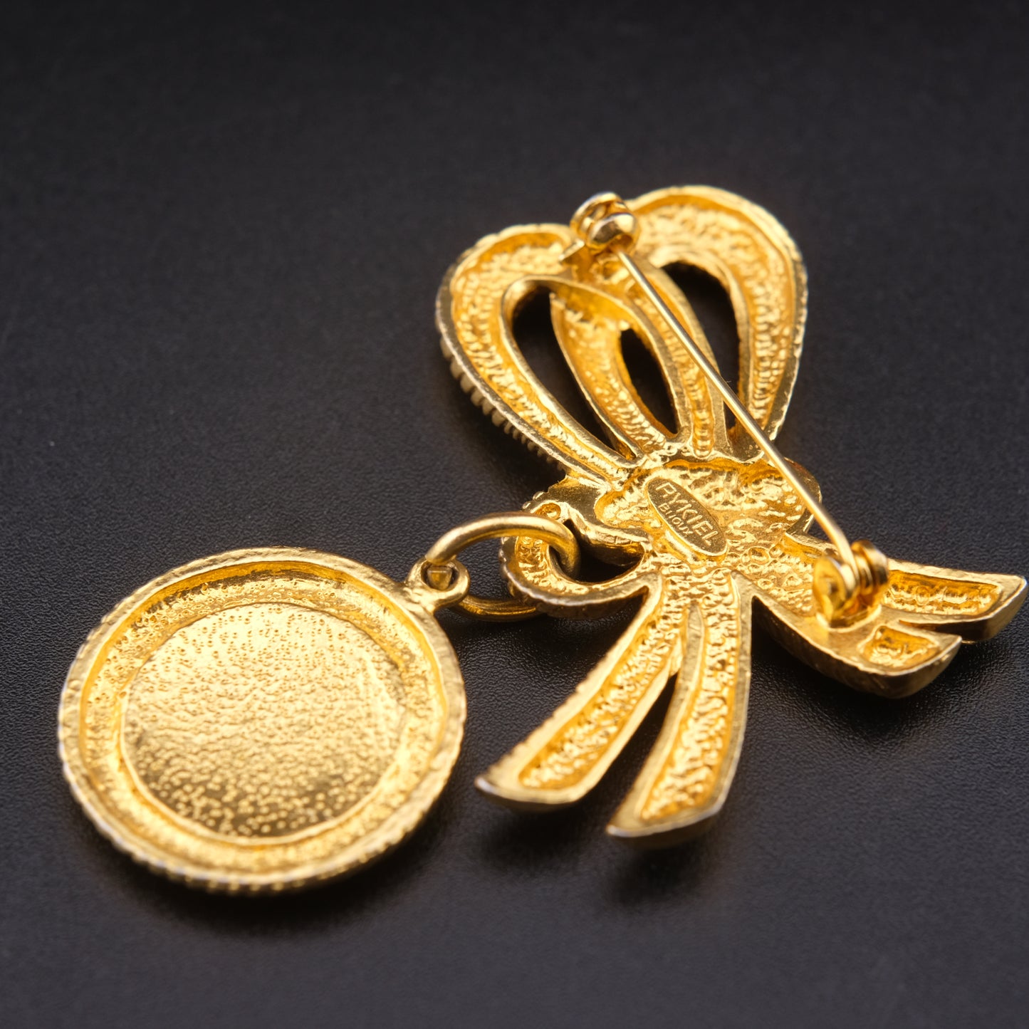 ❤️ Sonia Rykiel Bow Medallion Brooch – Gold-Tone with Crystal "SR" Logo