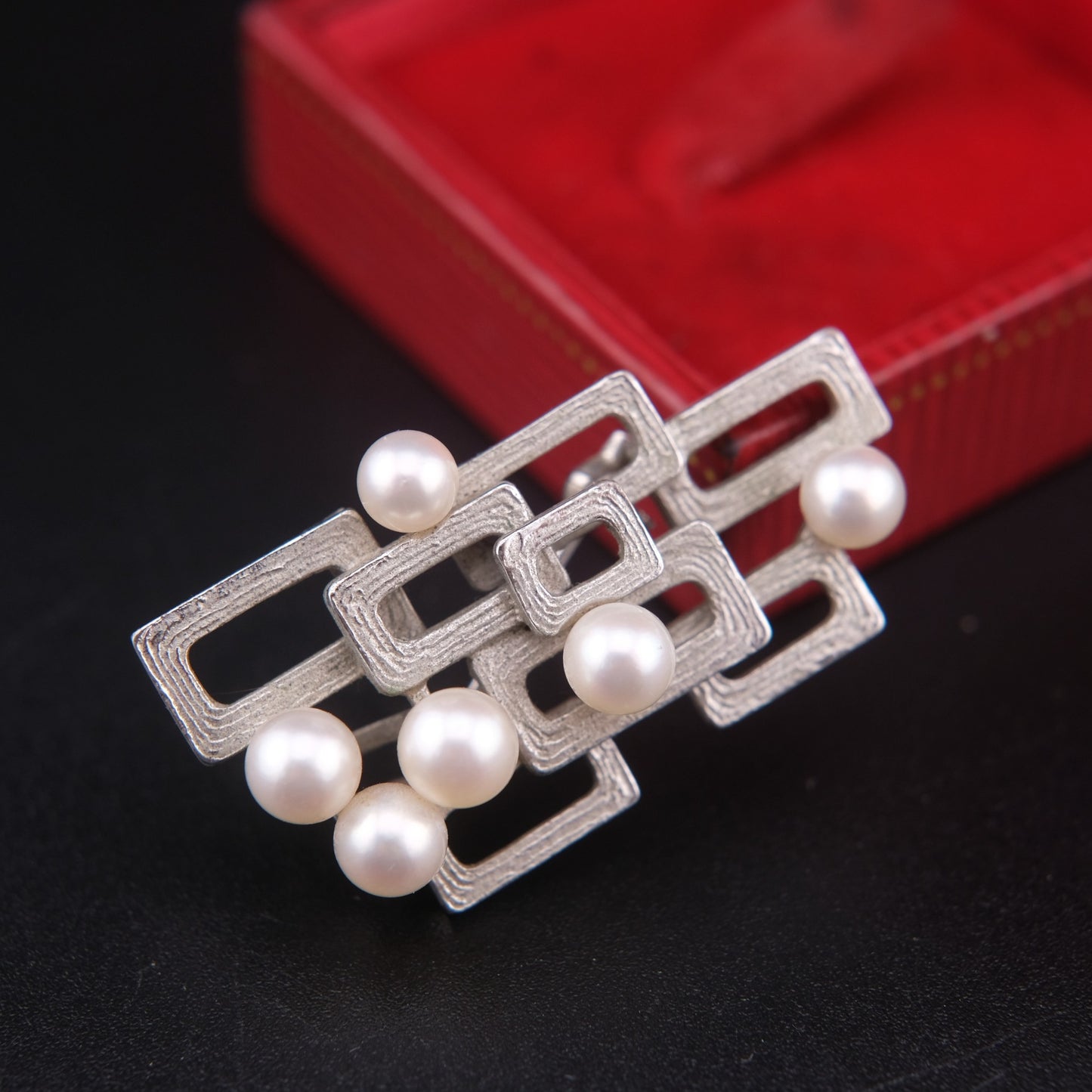 ❤️ Tasaki Modernist Sterling Silver Pearl Brooch – Geometric Vintage Design