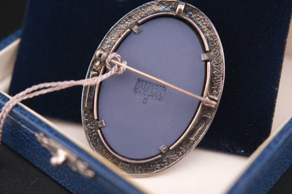 Vintage Wedgwood Sterling Silver Brooch & Pendant – Jasperware Vase Motif
