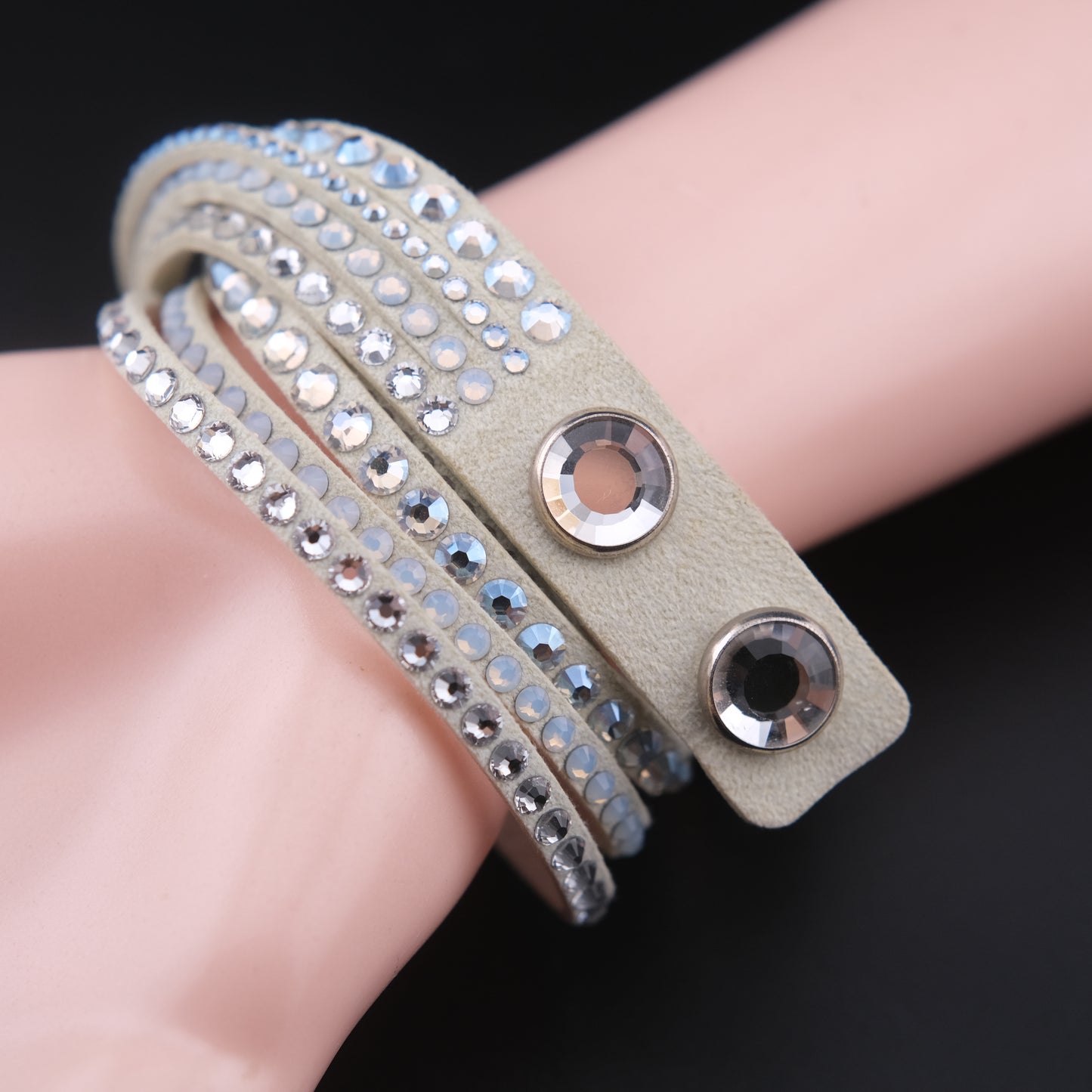 ❤️ Swarovski Slake Crystal Wrap Bracelet Ivory Suede Multi Strand Snap Bracelet