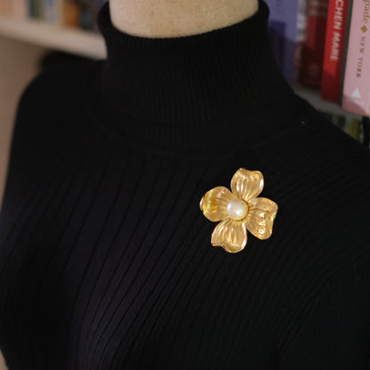 Vintage Trifari Dogwood Flower Brooch – Gold-Tone with Faux Pearl Center