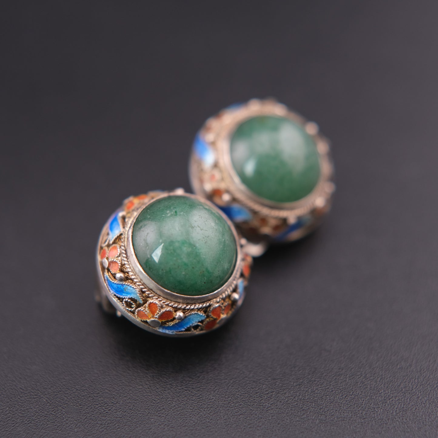 ❤️ Vintage Jade Cabochon Enamel Sterling Silver Clip-On Earrings