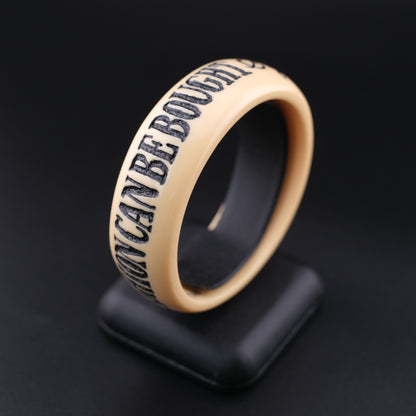 ❤️ Jessica Kagan Cushman Resin Quote Bangle “Fashion can be bought, style one must possess.”