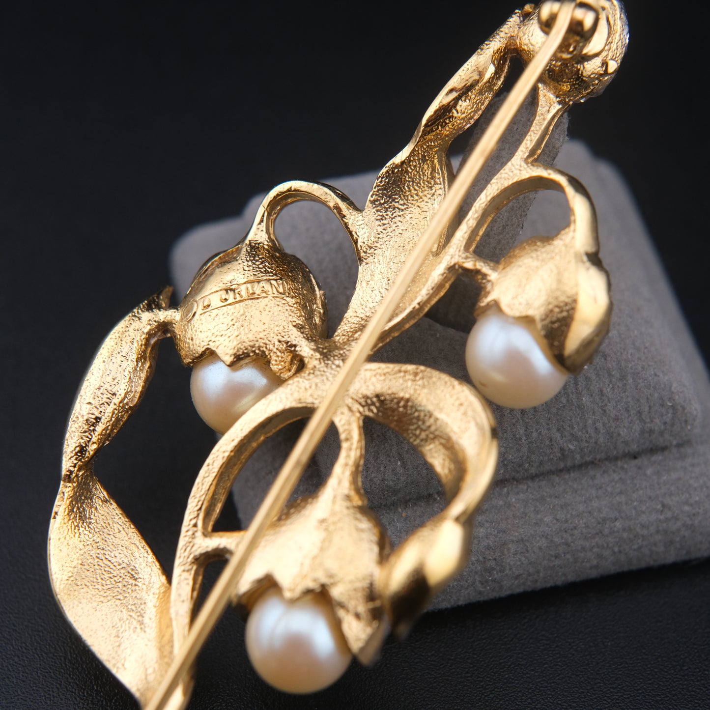 ❤️ Vintage D'orlan Floral Pearl & Crystal Brooch – Gold Tone Tulip Design