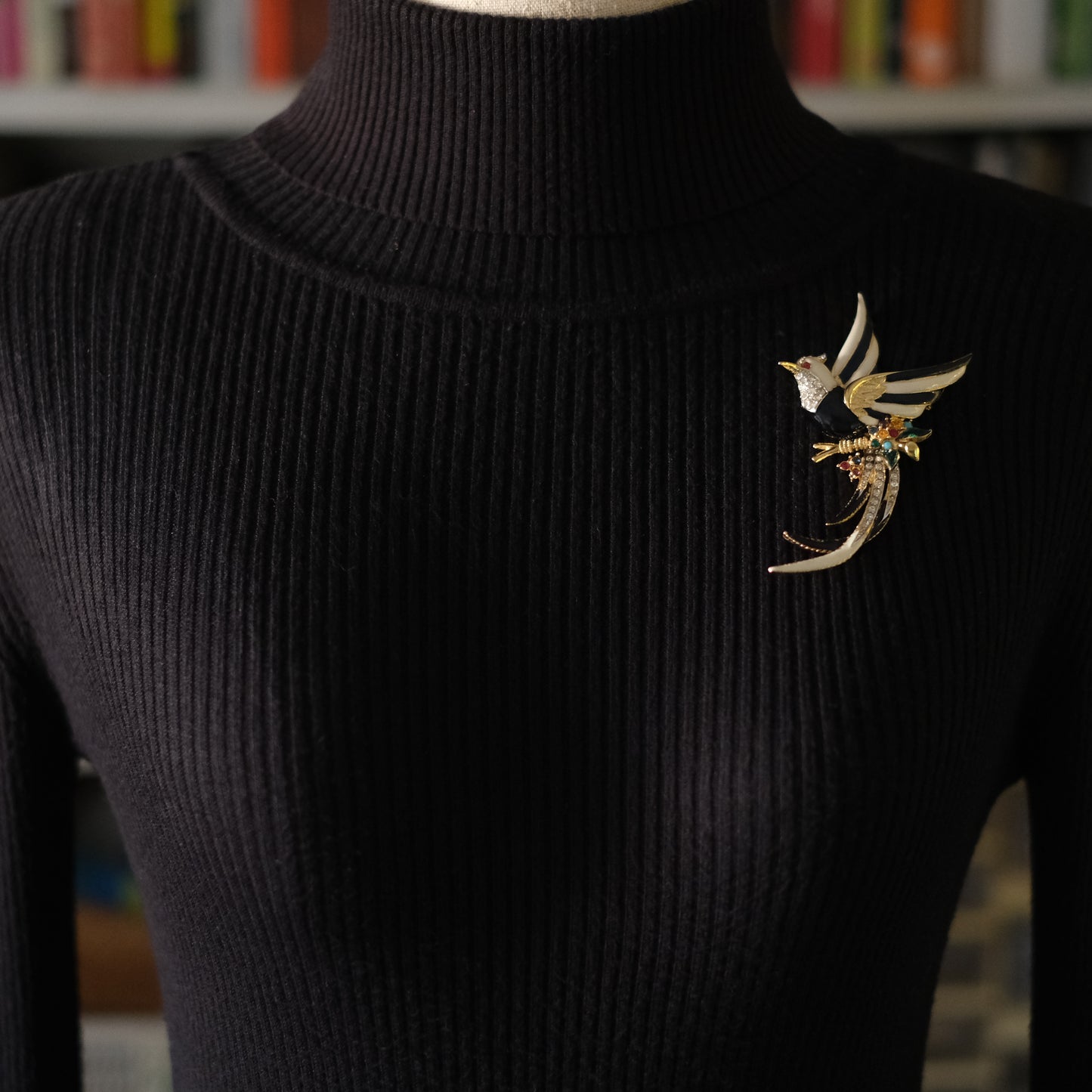 ❤️ Vintage D’orlan Enamel Bird Brooch with Rhinestones – Black & White Statement Figural Pin