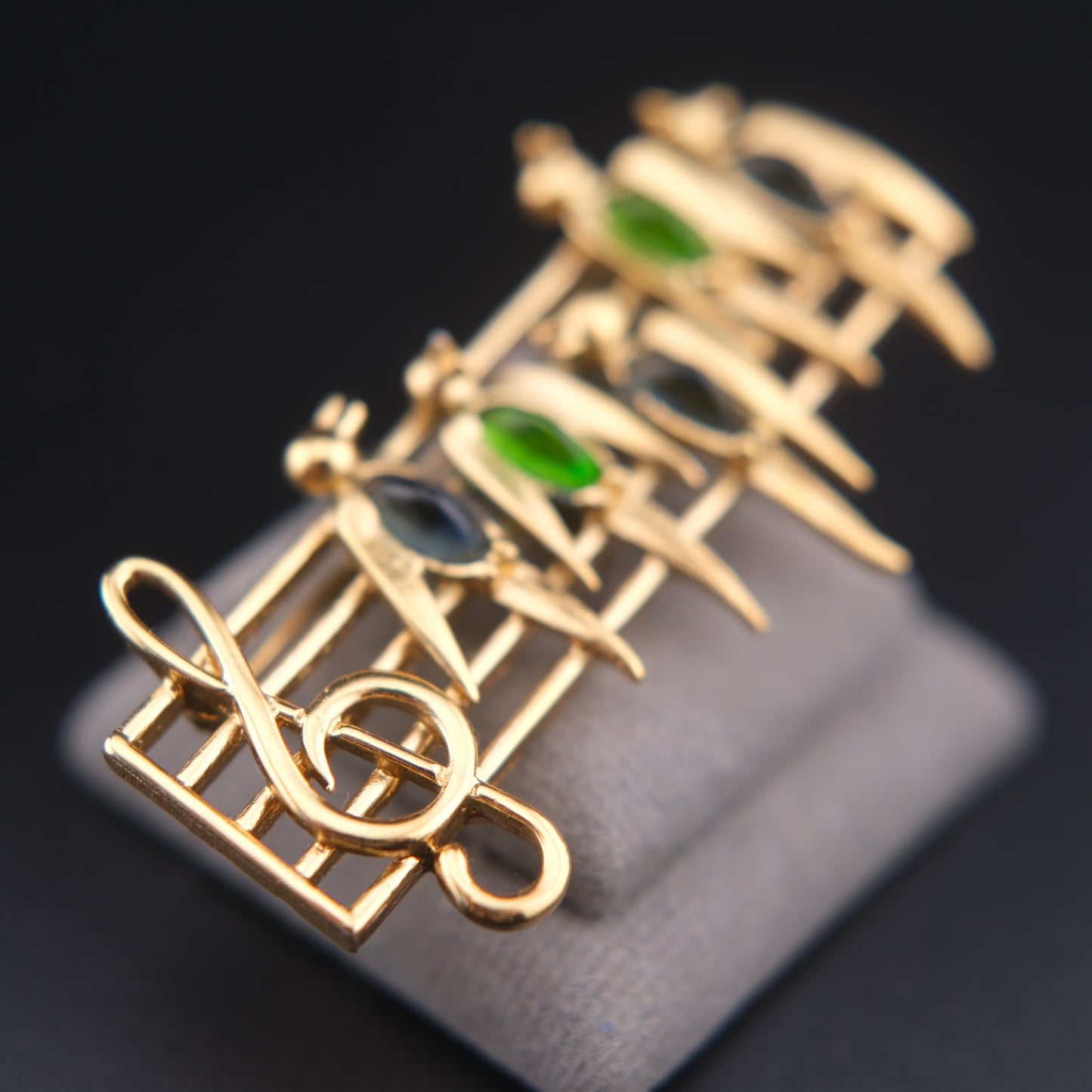 ❤️ Vintage D’orlan Musical Birds Brooch – Gold Tone with Green & Blue Glass Cabochons
