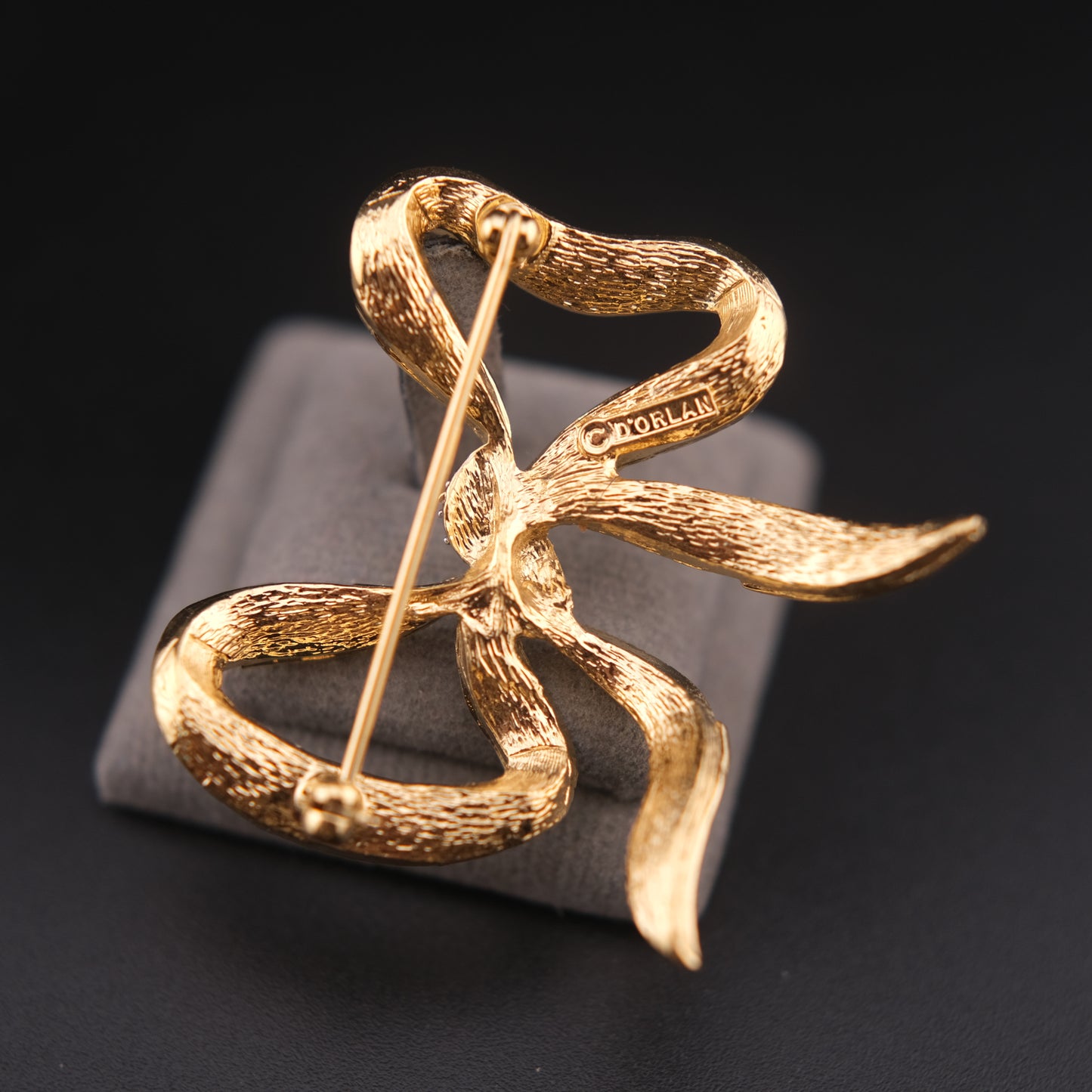 ❤️ Vintage D’Orlan Gold Tone Ribbon Bow Brooch with Clear Crystals