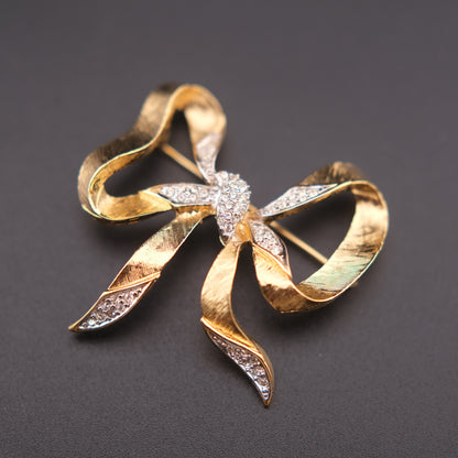 ❤️ Vintage D’Orlan Gold Tone Ribbon Bow Brooch with Clear Crystals