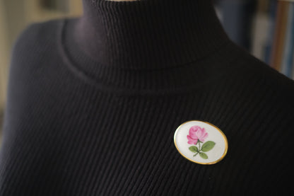 Vintage Augarten Wien Porcelain Rose Brooch – Hand-Painted Floral Oval Pin