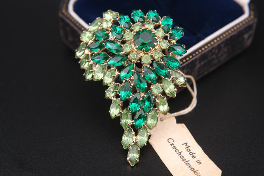 Vintage Czechoslovakian Green Rhinestone Cascade Brooch