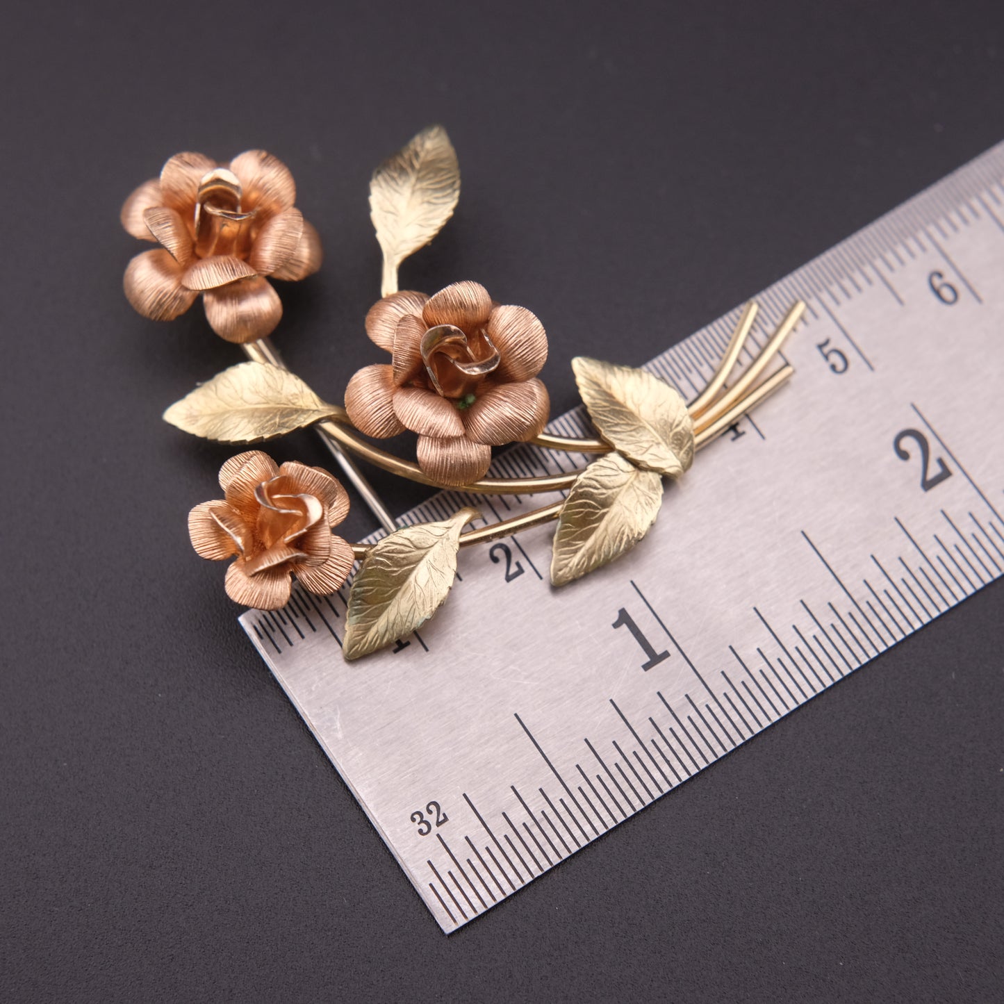 ❤️ Krementz Gold & Rose Tone Flower Stem Leaf Brooch
