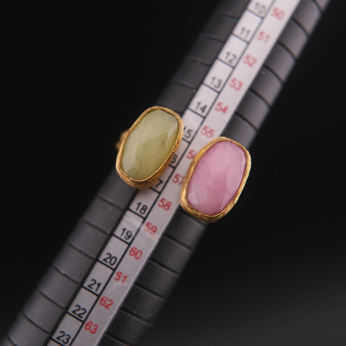 ❤️ Vintage Brass Sculptural Adjustable Ring with Dual Semi-Translucent Stones