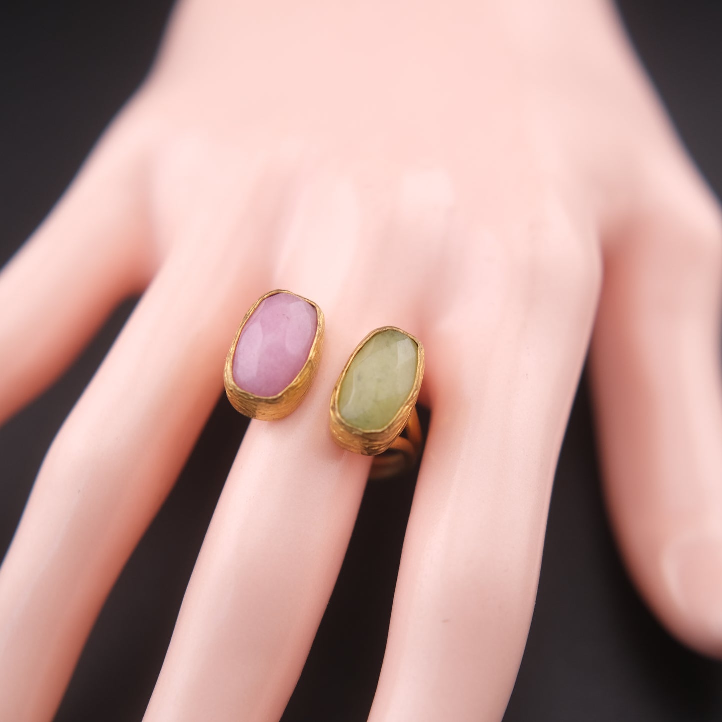 ❤️ Vintage Brass Sculptural Adjustable Ring with Dual Semi-Translucent Stones