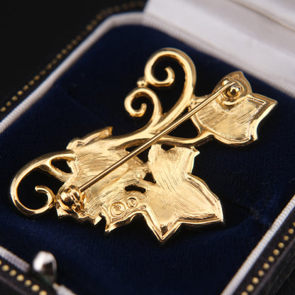 ❤️ Swarovski Ivy Leaf Brooch – Gold-Tone with Clear Crystals