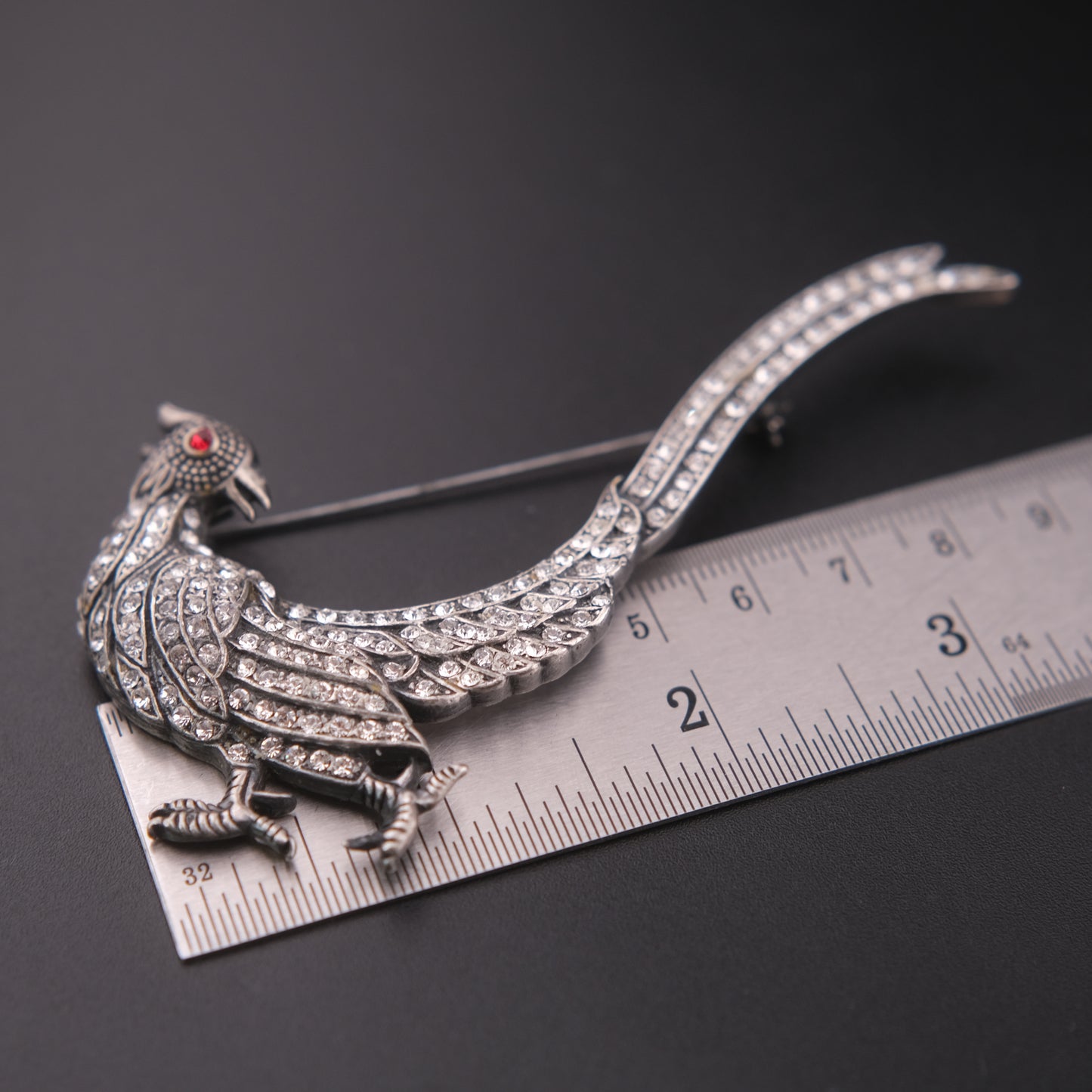 ❤️ Vintage Rhinestone Phoenix Bird Brooch Silver Tone Dramatic Tail Pin