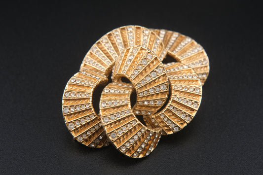 Vintage Ciner Brooch – Gold-Tone Interlocking Loops with Clear Rhinestones