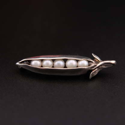 ❤️ Sterling Silver Pearl Pea Pod Brooch – MFA 925