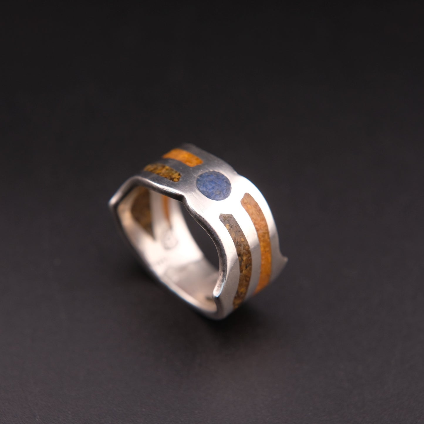 Vintage Saritasco 925 Sterling Silver Inlay Ring – Blue & Amber Tone Mosaic Design (Size 8)