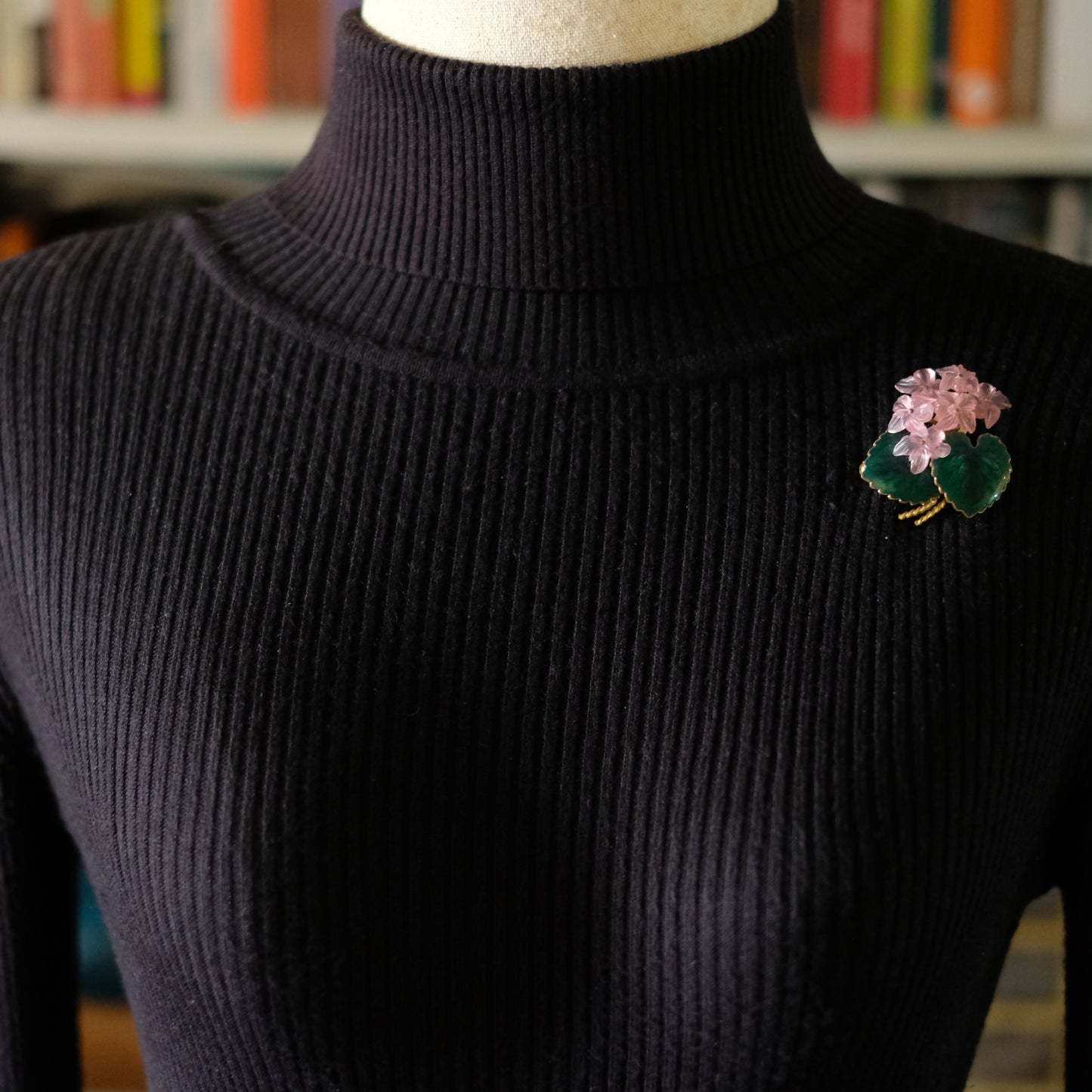 ❤️  Vintage West Germany Pink Floral Brooch with Enameled Green Leaves