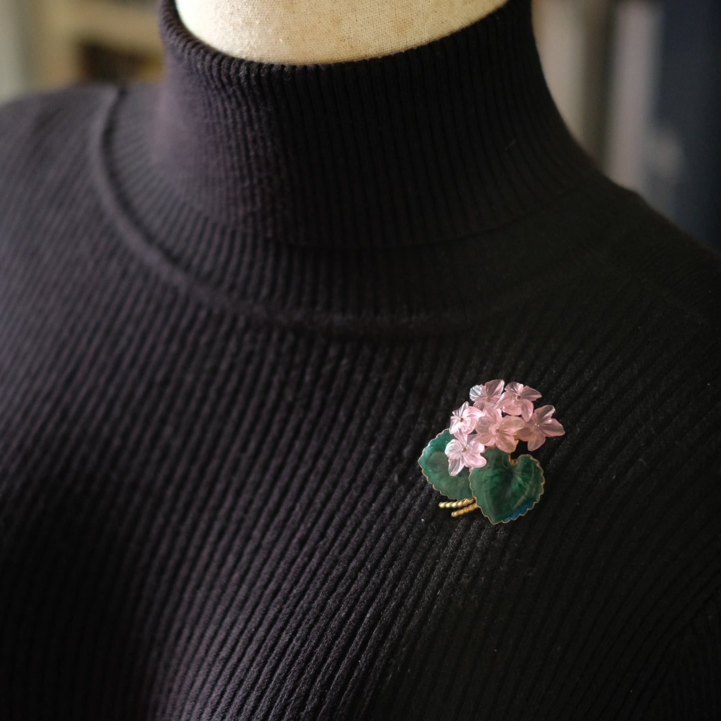 ❤️  Vintage West Germany Pink Floral Brooch with Enameled Green Leaves