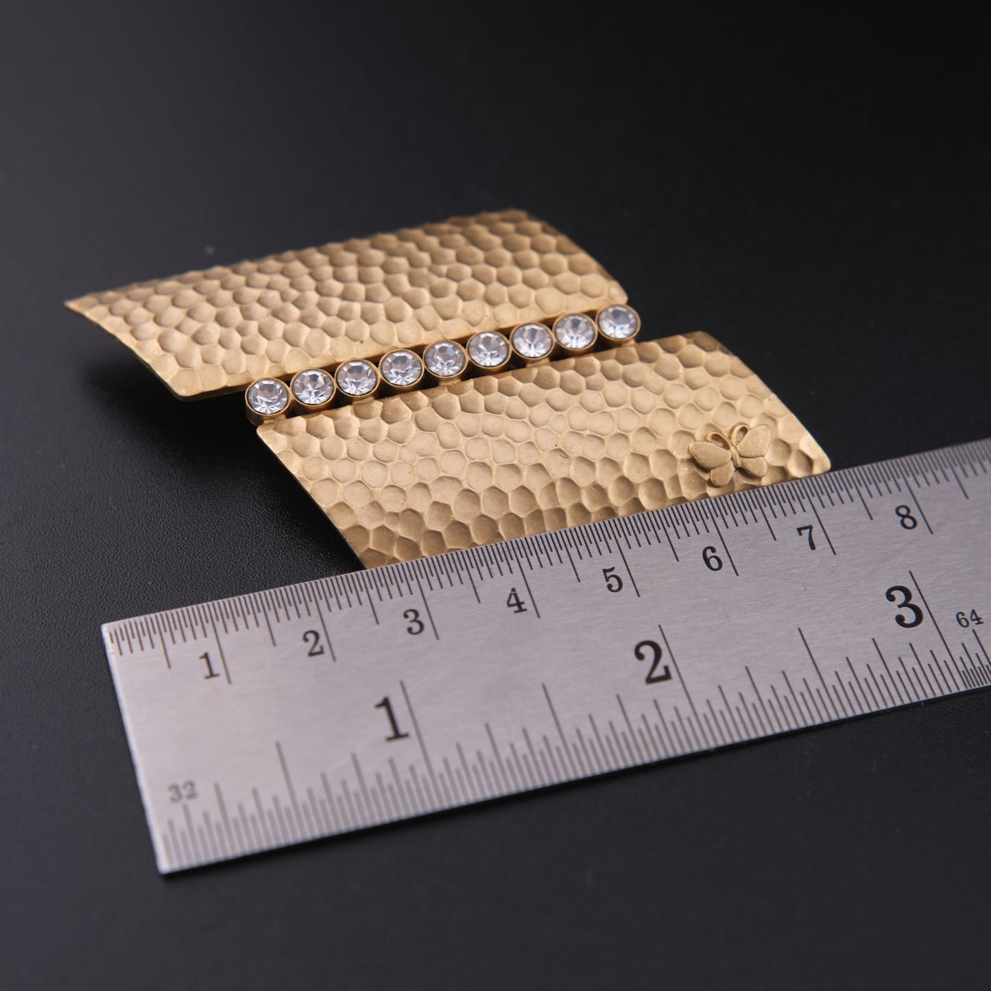 ❤️ Vintage Hanae Mori Hammered Gold-Tone Crystal Brooch | Signed HN