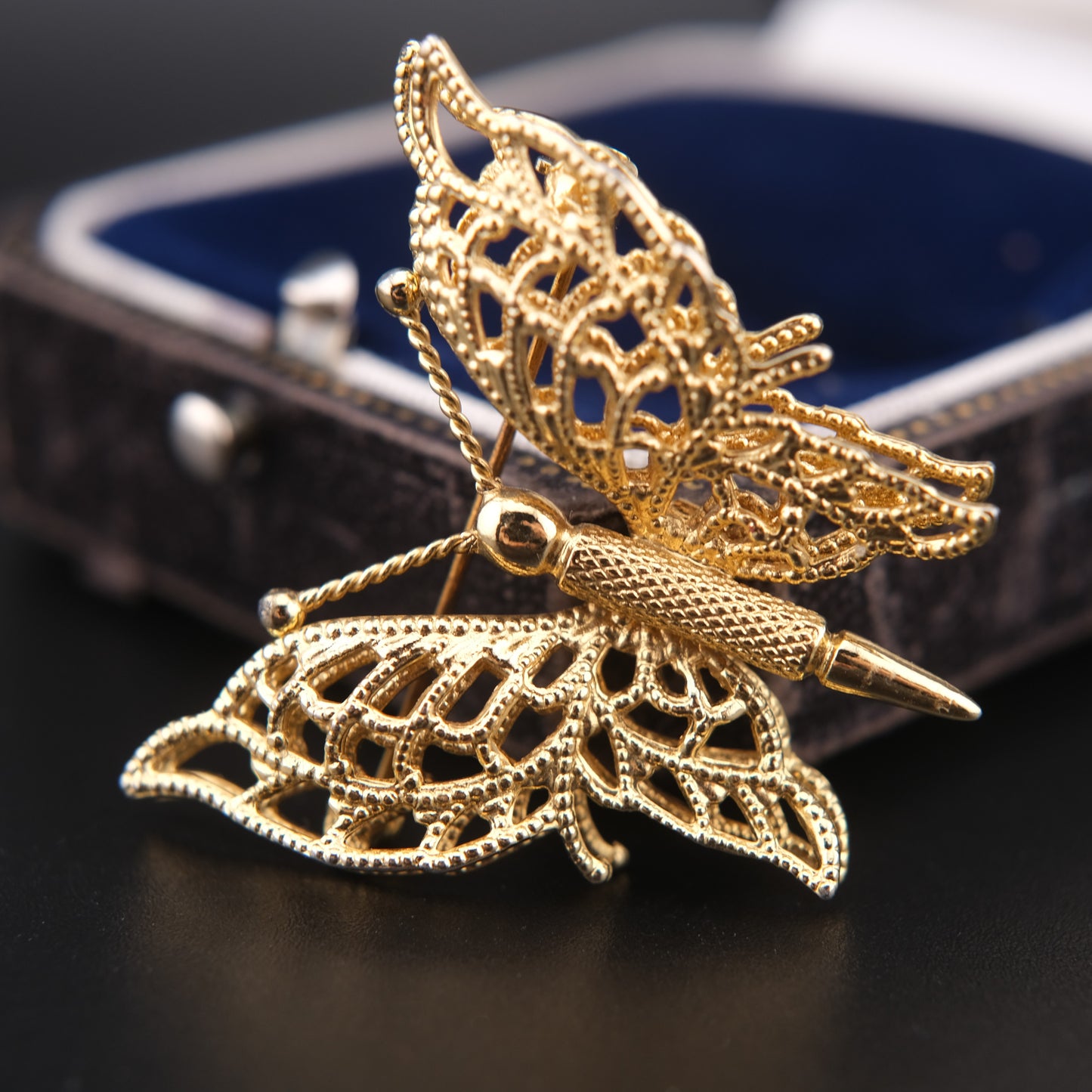 ❤️ Vintage Monet Gold Tone Filigree Butterfly Brooch, Openwork Butterfly Pin