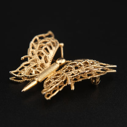 ❤️ Vintage Monet Gold Tone Filigree Butterfly Brooch, Openwork Butterfly Pin