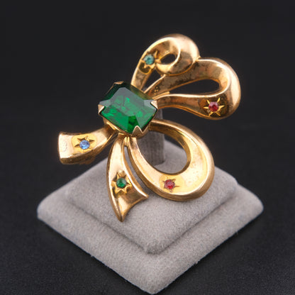 ❤️ Vintage Gold Tone Sculptural Bow Brooch with Emerald Green Glass Stone
