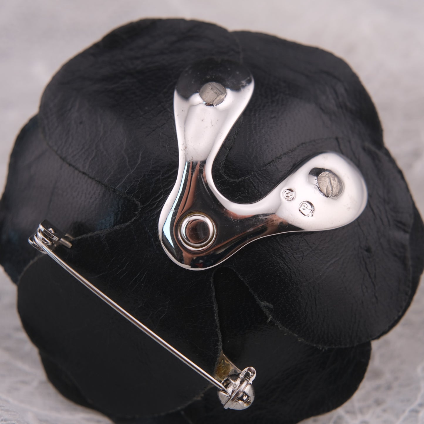 ❤️ Swarovski Black Leather Camellia Flower Brooch with Crystal Center