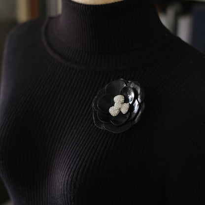 ❤️ Swarovski Black Leather Camellia Flower Brooch with Crystal Center