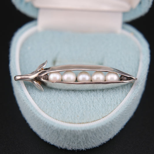 ❤️ Sterling Silver Pearl Pea Pod Brooch – MFA 925