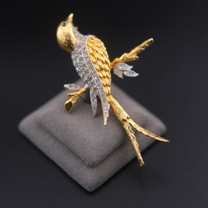 ❤️ Vintage Gold Tone Bird Brooch with Clear Rhinestones – Elegant Perched Bird Design