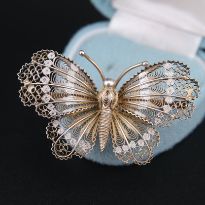 ❤️ Vintage 800 Silver Filigree Butterfly Brooch