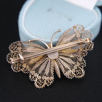 ❤️ Vintage 800 Silver Filigree Butterfly Brooch