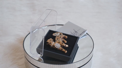 ❤️ Vintage Attwood Leopard Brooch – Gold Tone & Crystal – Boxed