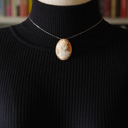 ❤️ Vintage Shell Cameo Brooch Pendant – Classical Lady Profile in Gold-Tone Frame