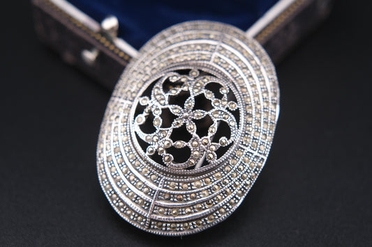 Vintage 925 Sterling Silver Marcasite Brooch – Intricate Filigree Design